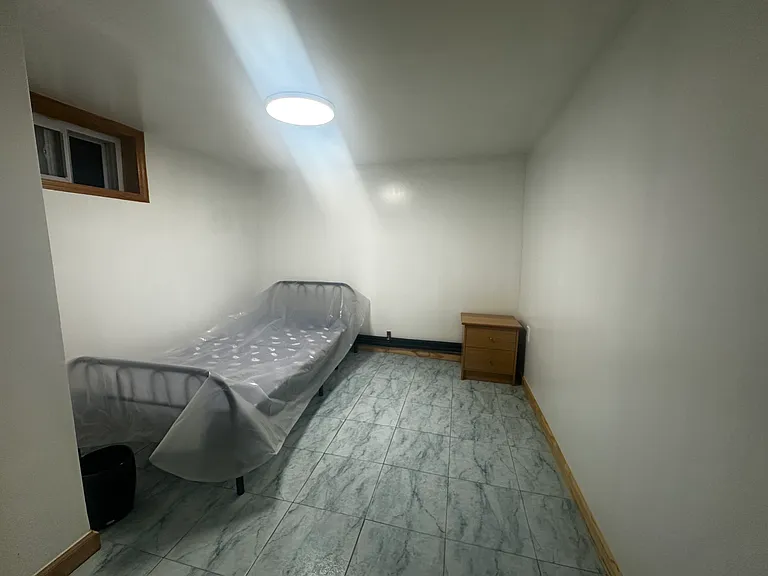 10 Ellington St #1 — Photo 5