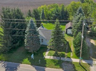 1201 County Road D, Almond, WI 54909