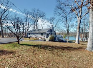 583 Cambridge Shores Dr, Gilbertsville, KY 42044
