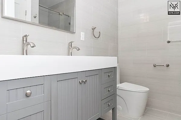 Rented by New York Residence | media 36