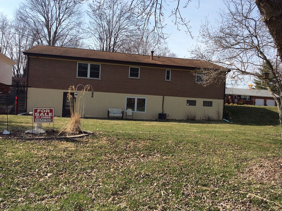 2nd image of 1194 Marie St
