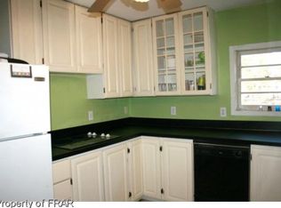 436 Sand Pit Rd, Aberdeen, NC 28315