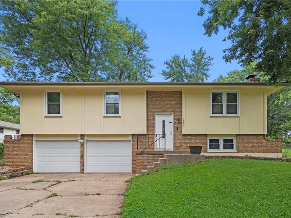 11790 Flint St, Platte City, MO 64079