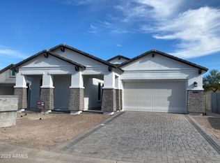 3921 N Shannon Cir, Mesa, AZ 85215