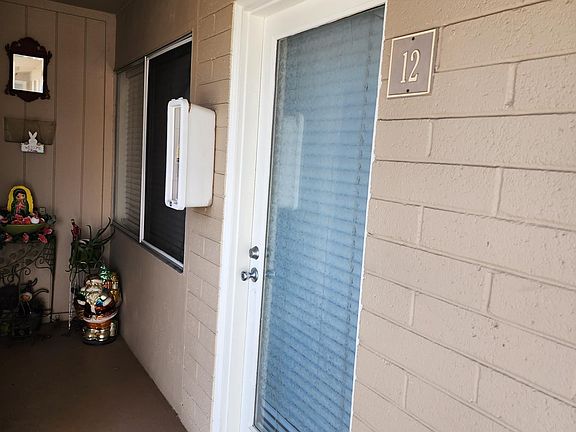 2nd image of 5050 Cass St APT 12