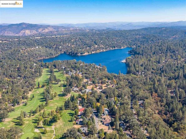 13064 Jackson Mill Dr, Groveland, CA 95321