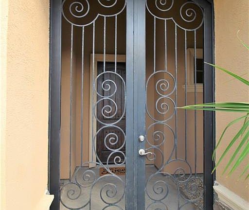 3rd image of 1917 Majella St