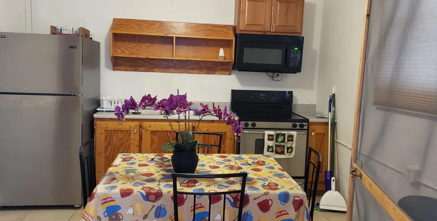 1 bed, 1.0 bath, 1115 sqft, $1,400 — Photo 3