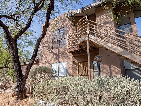 2nd image of 6655 N Canyon Crest Dr