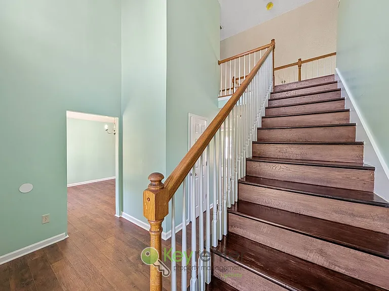 166 Chastain Rd — Photo 16