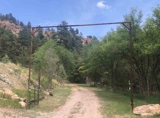 108 Valley View Ave, Hot Springs, SD 57747