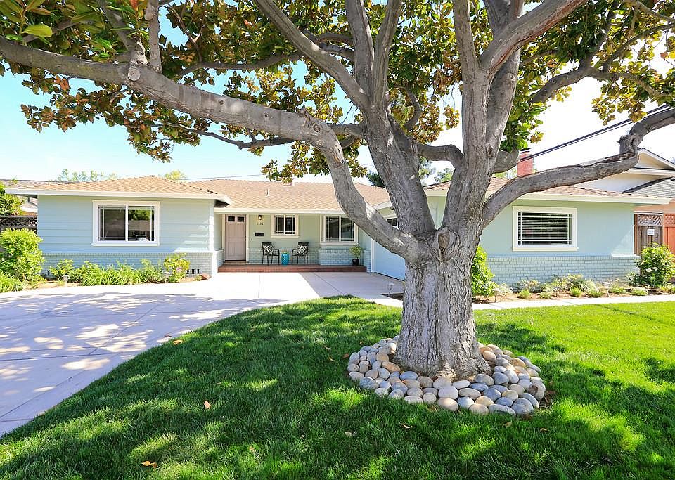 1st image of 1596 Koch Ln