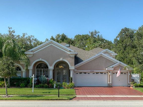 2nd image of 17352 Emerald Chase Dr