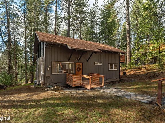 3rd image of 210 David Lee Rd