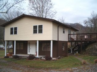 93 Moore Fork Rd, Duck, WV 25063
