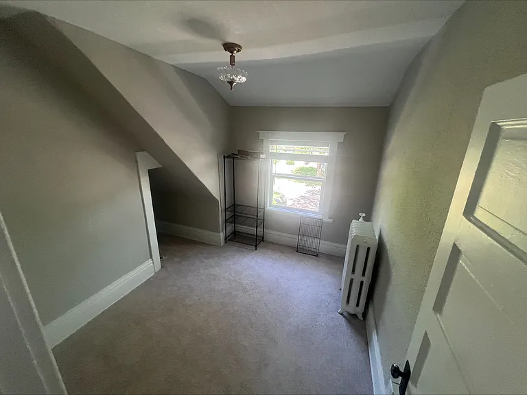 Sherburne Ave — Photo 10