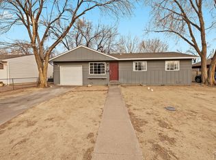 1818 Seminole Ln, Pueblo, CO 81001