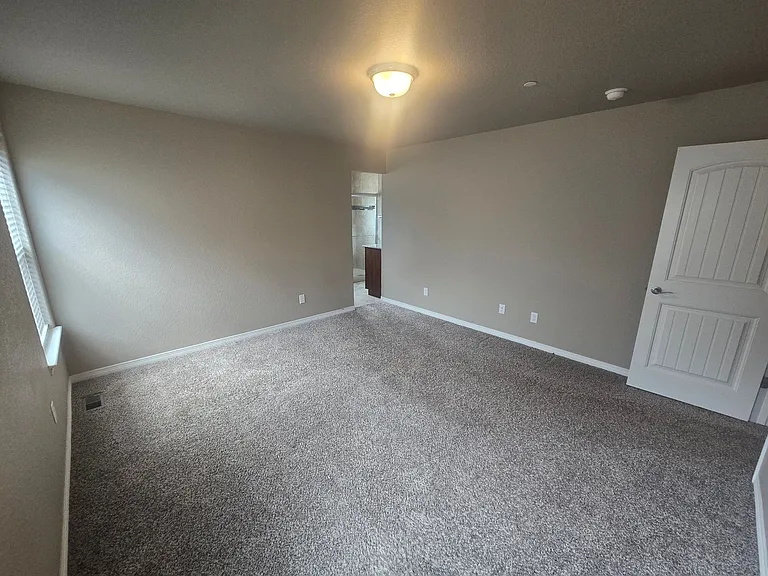 2421 Ridge Top Dr #5 — Photo 28
