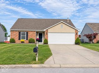 3846 Chancellor Dr, Greenwood, IN 46143