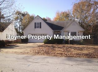 300 Cresthaven Pl, Simpsonville, SC 29681