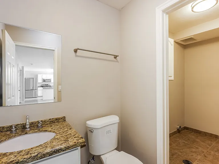 2269 W Bennion Heights Cir — Photo 16