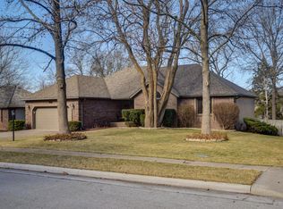 2537 W Cynthia St, Springfield, MO 65810