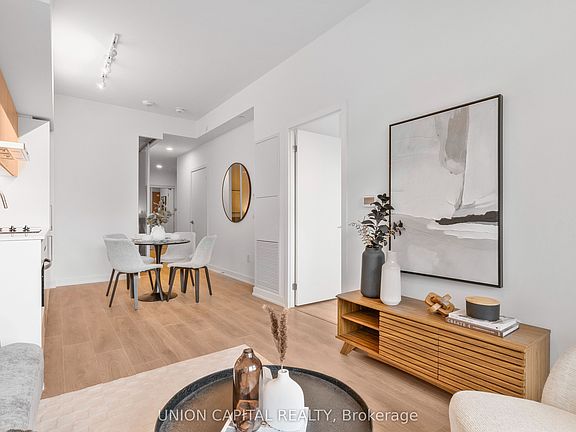 4th image of 1100 Sheppard Ave W #302