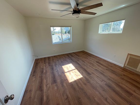 5th image of 1793 Oceanaire Ct #B