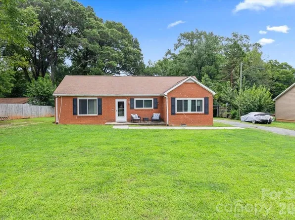 409 Toddville Rd, Charlotte, NC 28214