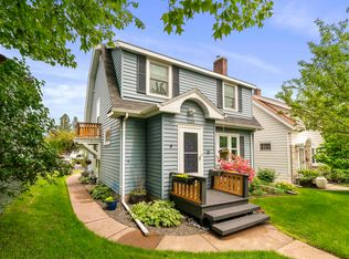 1306 N 19th Ave E, Duluth, MN 55812