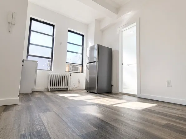 201 E 35th St APT 9D, New York, NY 10016