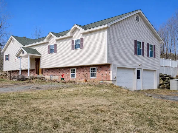 5 Malagash Road, Reading, VT 05062