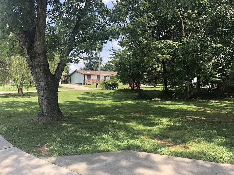 11104 Concord Woods Dr — Photo 30
