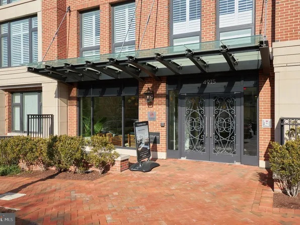 4915 Hampden Ln #201, Bethesda, MD 20814