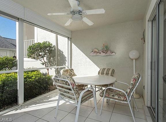 4th image of 422 Country Hollow Ct APT E105