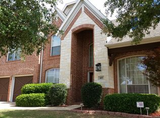 403 Suffolk Dr, Grand Prairie, TX 75052