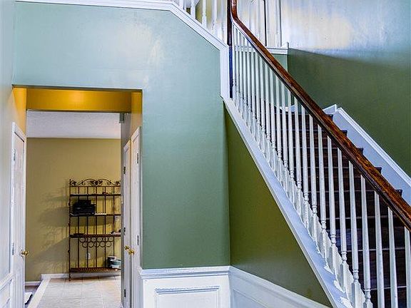 2nd image of 147 Birkhall Cir