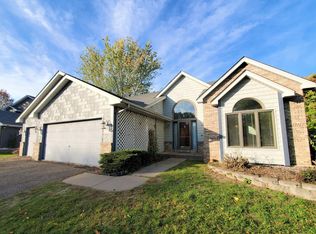 11166 69th Pl N, Maple Grove, MN 55369