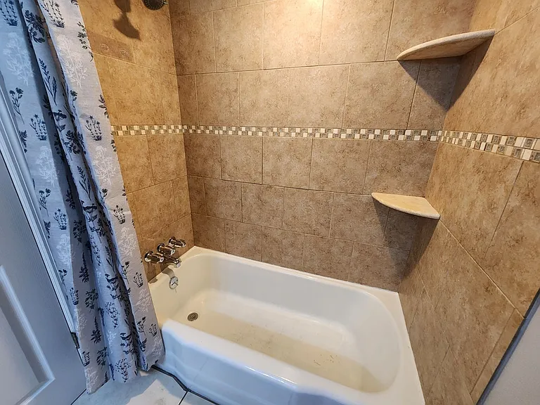 7527 Melinda Dr — Photo 19