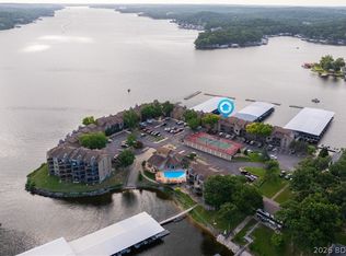 70 Sunrise Ridge Dr Unit 3A, Sunrise Beach, MO 65079