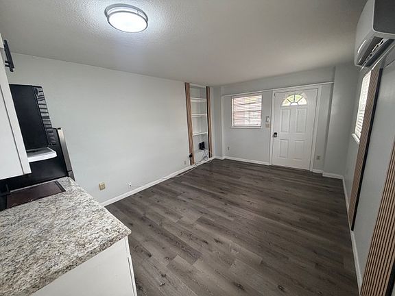 5th image of 2306 Musselwhite Ave #B