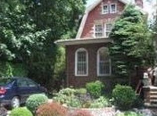 839 E 10th St, Brooklyn, NY