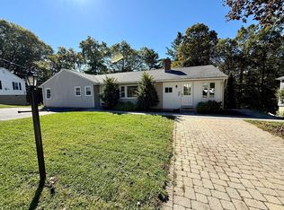 18 Eastwood Rd, Shrewsbury, MA 01545