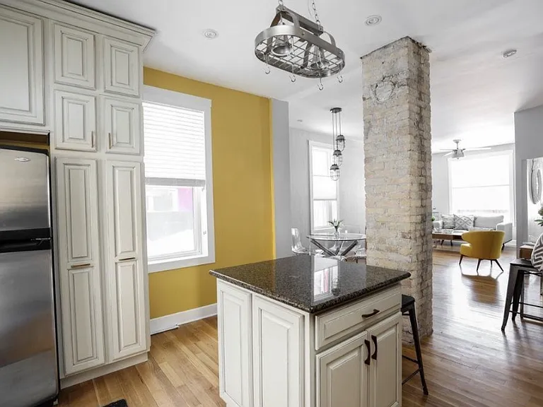 120 Lewis St — Photo 4