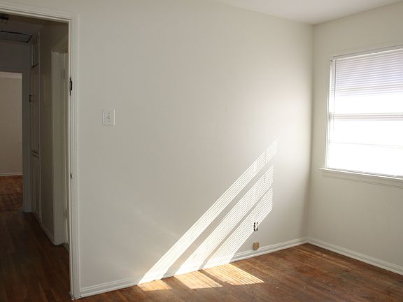 2nd image of 13139 Lakewood Blvd