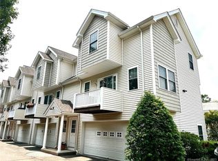 35 Maple Tree Ave APT 3, Stamford, CT 06906