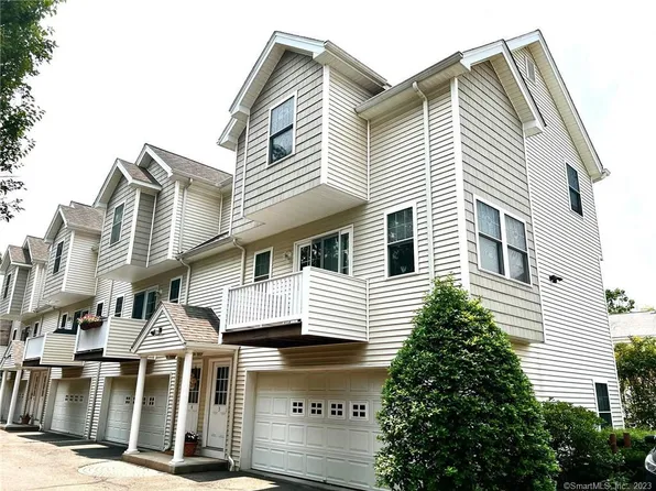 35 Maple Tree Avenue #3, Stamford, CT 06905
