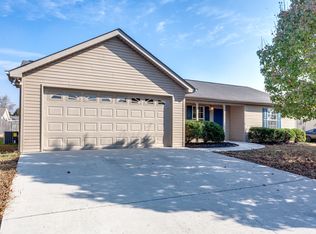 7525 Gary White Rd, Corryton, TN 37721