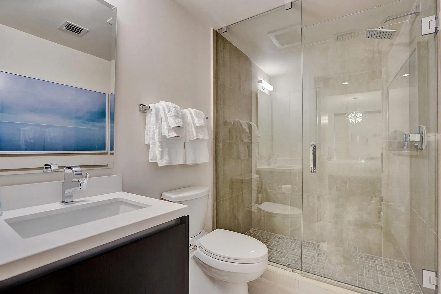 3 bed, 1897 sqft, $8,250 — Photo 1