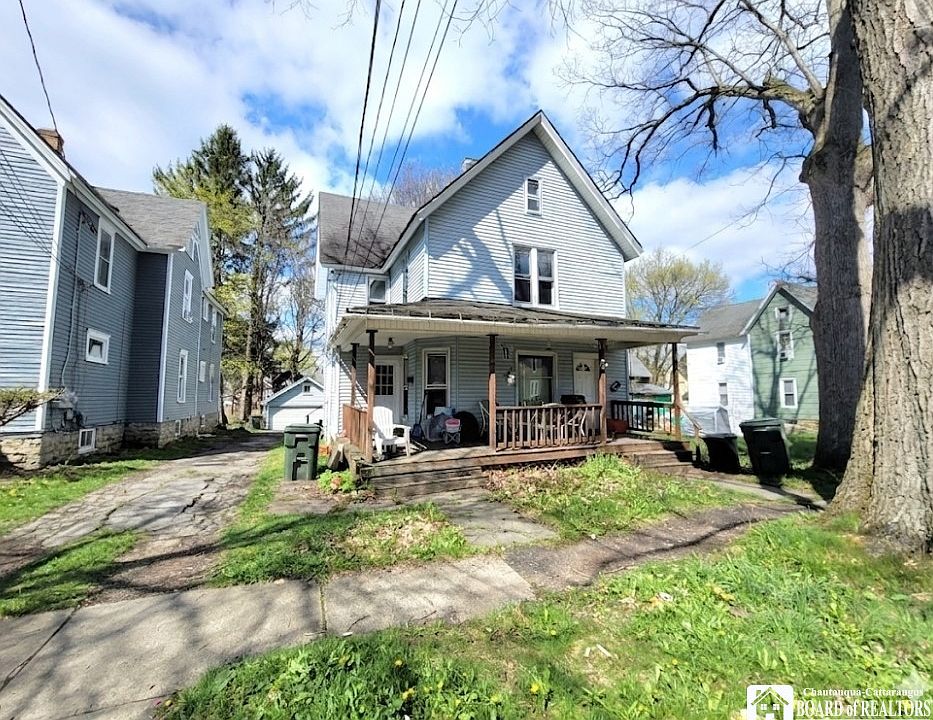 1st image of 17 Columbia Ave